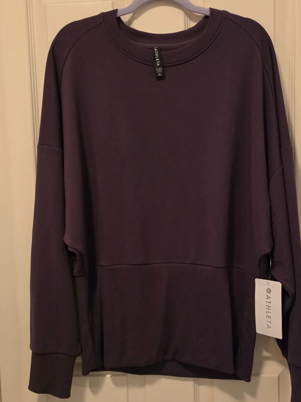 NWT Athleta Potrero Sweatshirt XL | Relaxed Fit Plum Purple Pullover